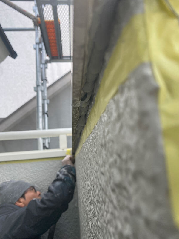 雨漏りの塗り替えサイン