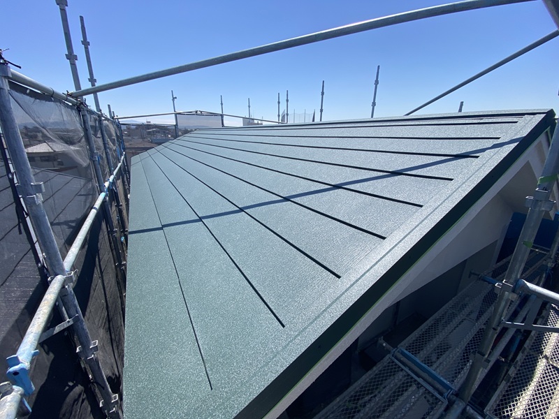 【堺市西区】屋根塗装事例（T様邸）